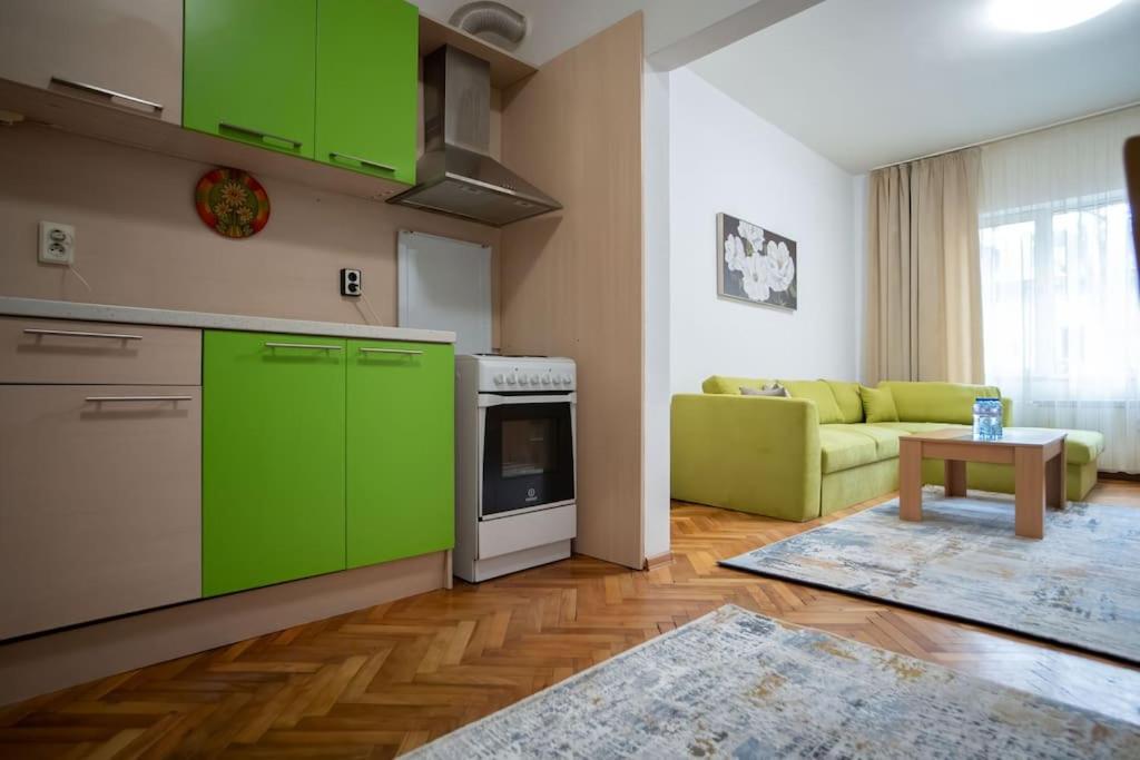 The Green Apartment In The Heart Of Old Sofia 1Bdr Exterior photo