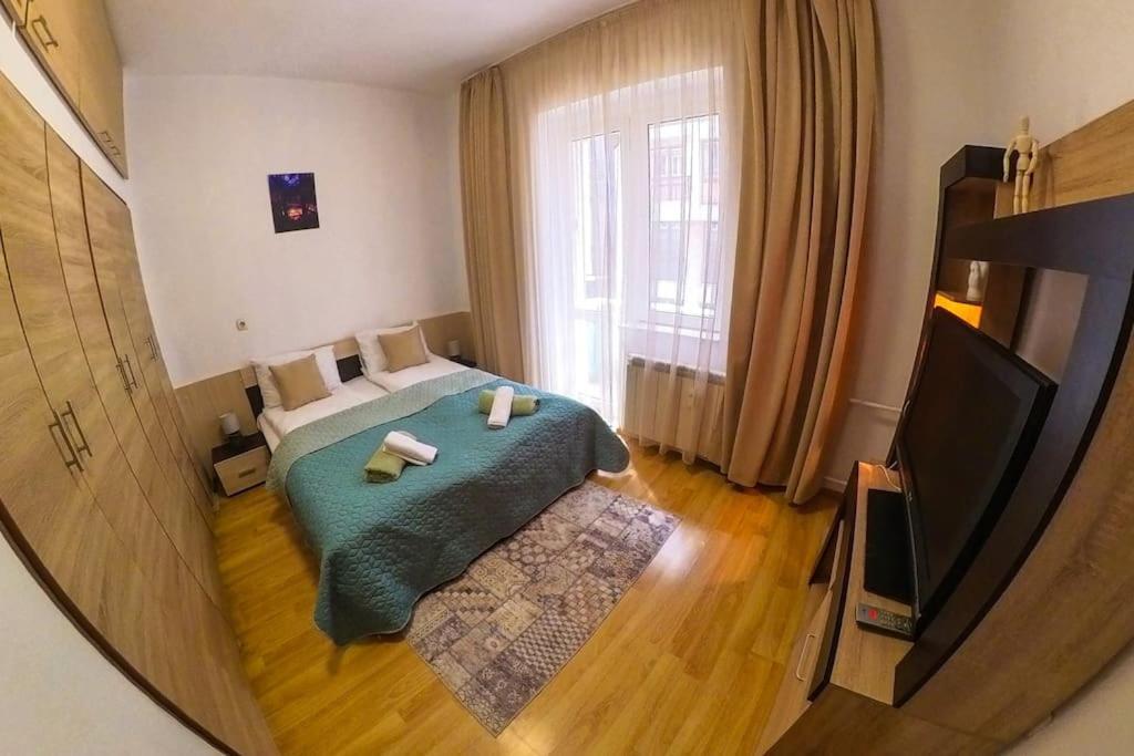 The Green Apartment In The Heart Of Old Sofia 1Bdr Exterior photo